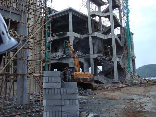 违法建筑拆除 违法建筑拆除