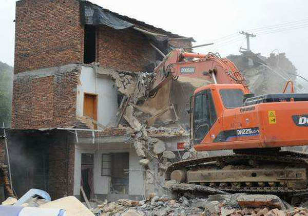 违法建筑拆除 违法建筑拆除